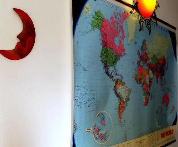 住宿加早餐酒店 日月住宿加早餐旅馆 3*